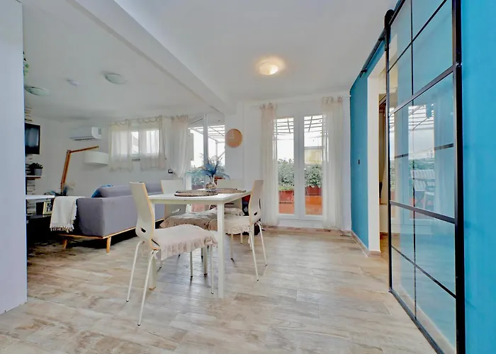 The Attic * Civitavecchia